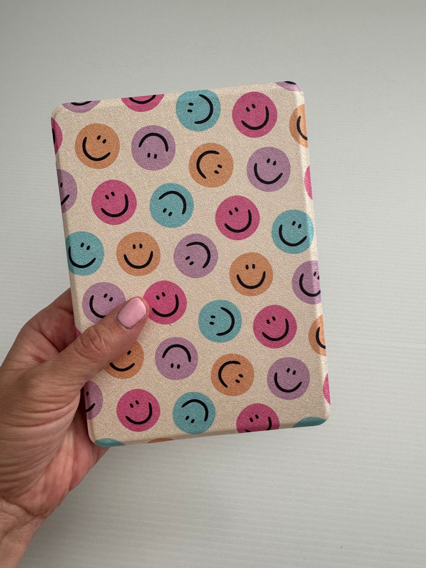 Happy Faces/ Wholesale Clear Back  Kindle Cases- PACK of 3