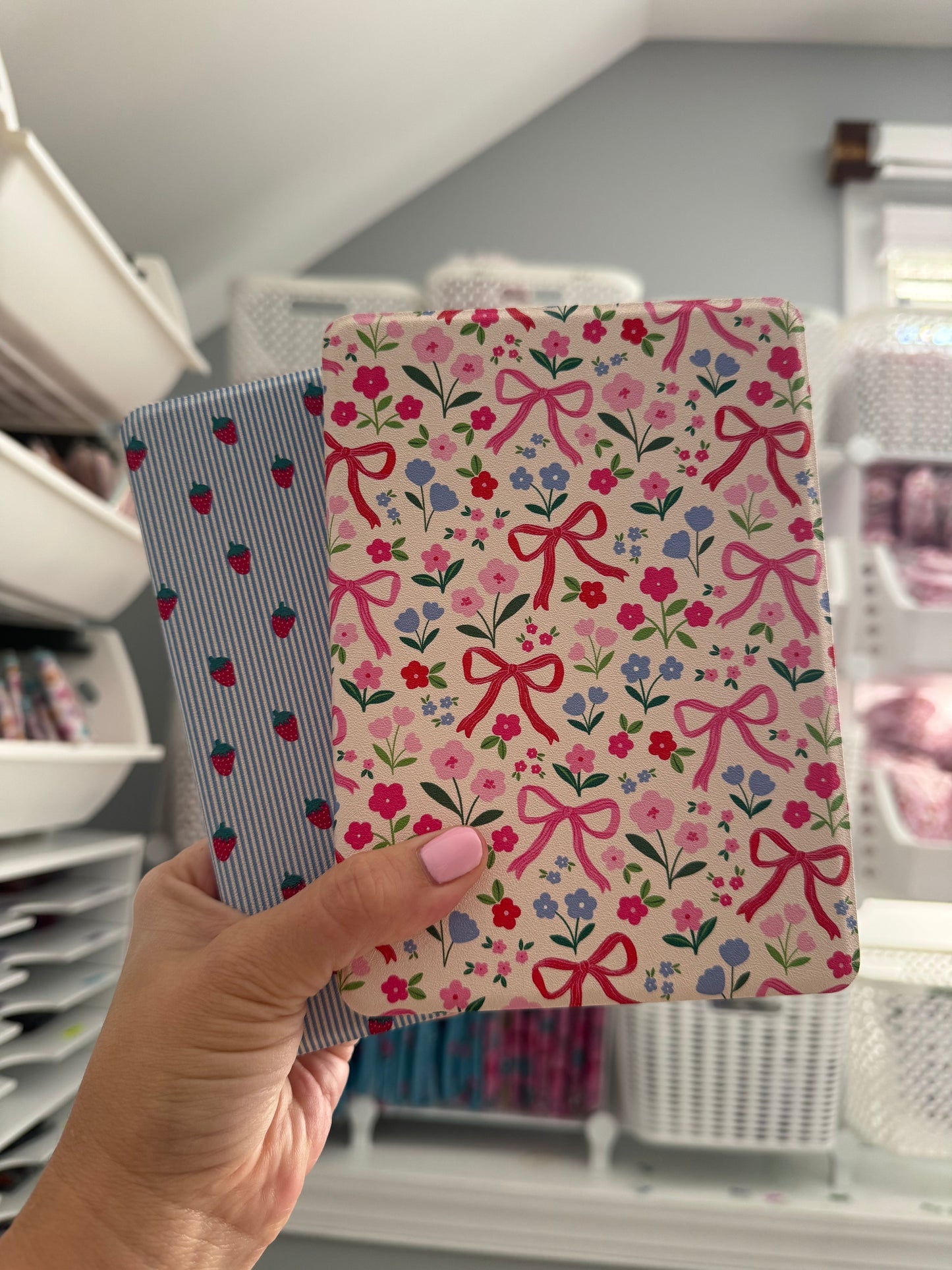 PICK YOUR DESIGN- Clear Back Kindle Case