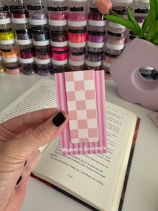 Pink + White Checkered Magnetic Bookmarks (Pack of 5)